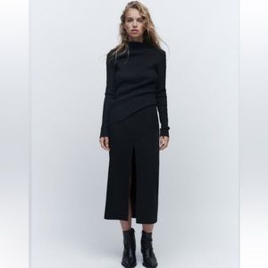 Zara Pencil Skirt w Slit